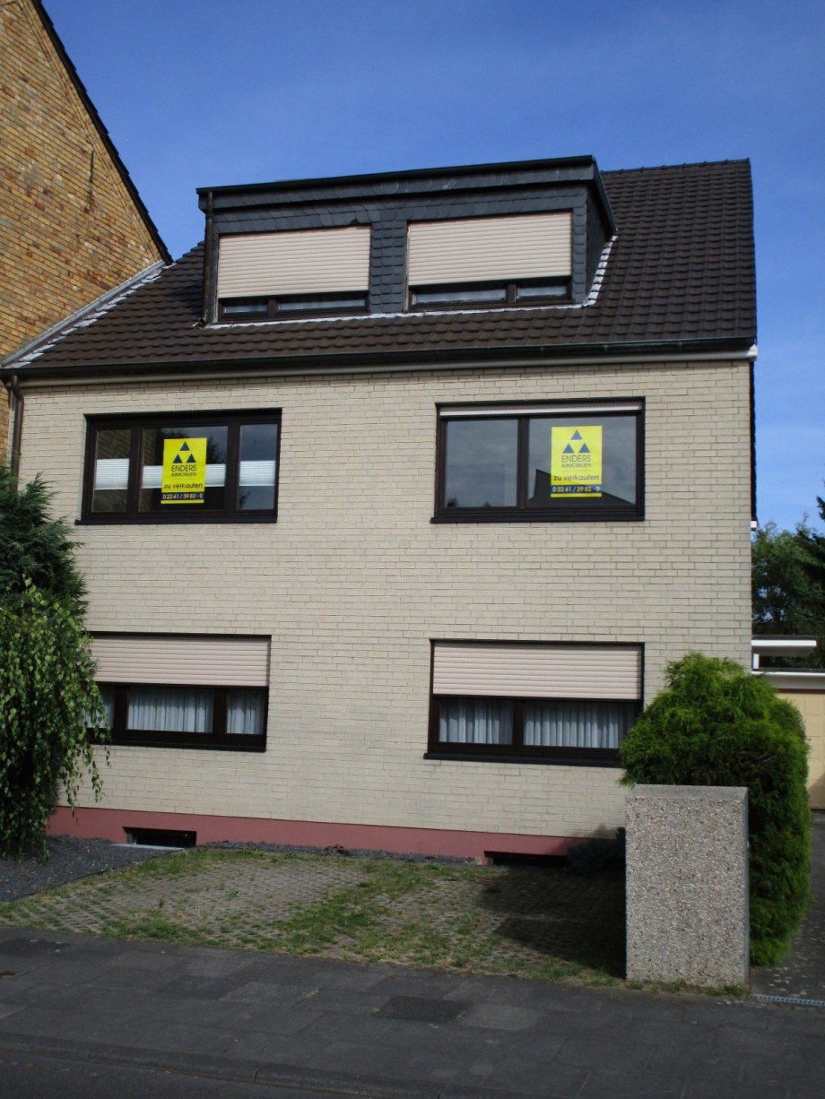 Hausansicht Etagenwohnung Bonn / P�tzchen