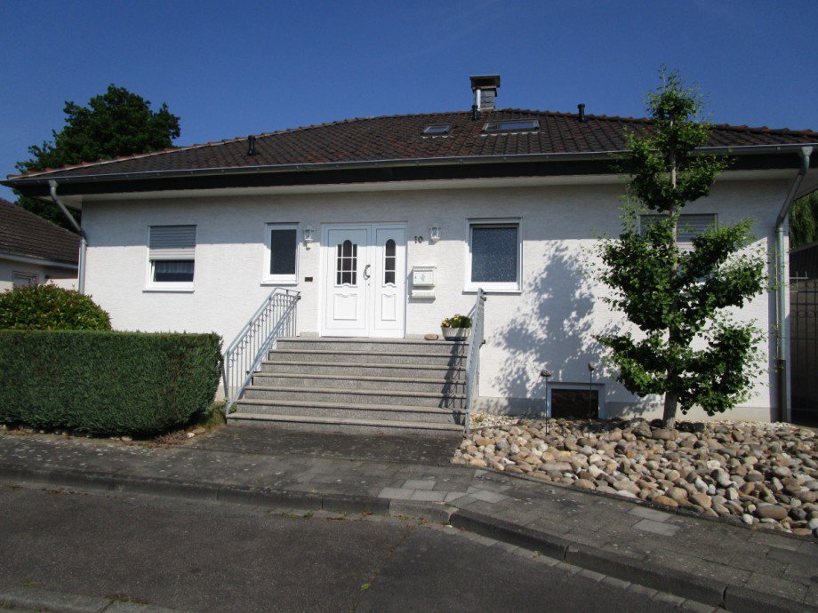 freistehender Bungalow mit Garage Ansicht 5 Bungalow Sankt Augustin / Hangelar