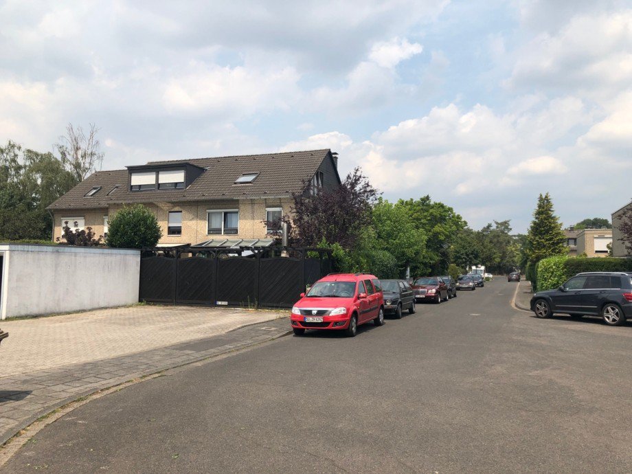 Wendehammer / Stellpl�tze Reihenhaus Sankt Augustin