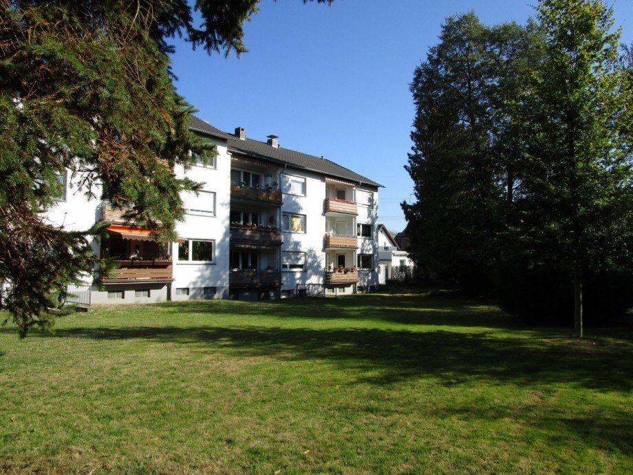 Blick ins Gr�ne Etagenwohnung Sankt Augustin