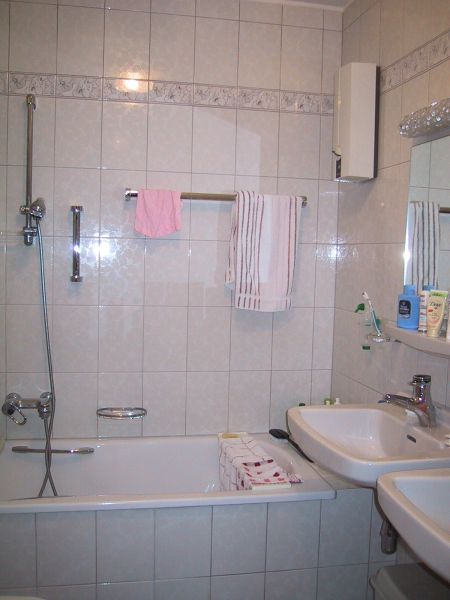 Ansicht 1 Bad Reihenhaus Sankt Augustin