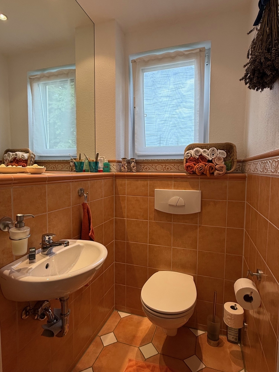 G�ste-WC Einfamilienhaus Hennef