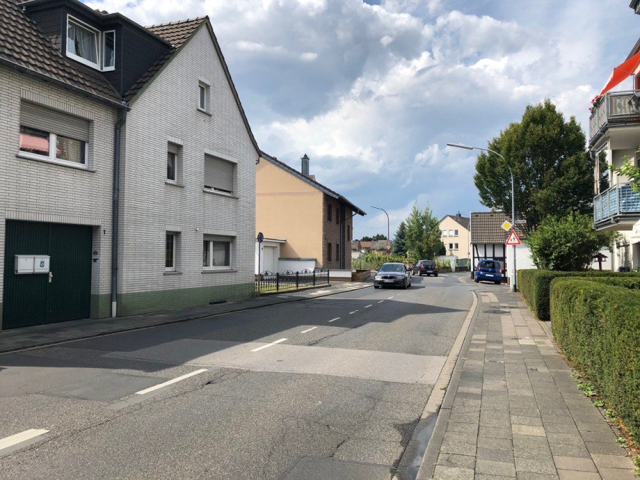 Wohnumgebung Etagenwohnung Niederkassel