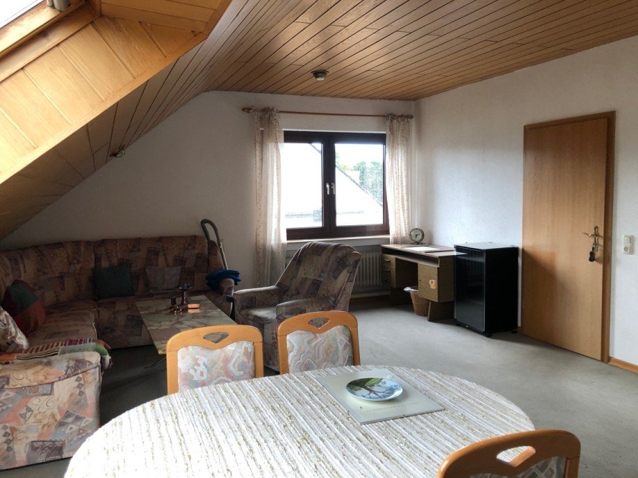 Ansicht gro�es Zimmer im Dachgeschoss - Dachstudi Doppelhaush�lfte Sankt Augustin