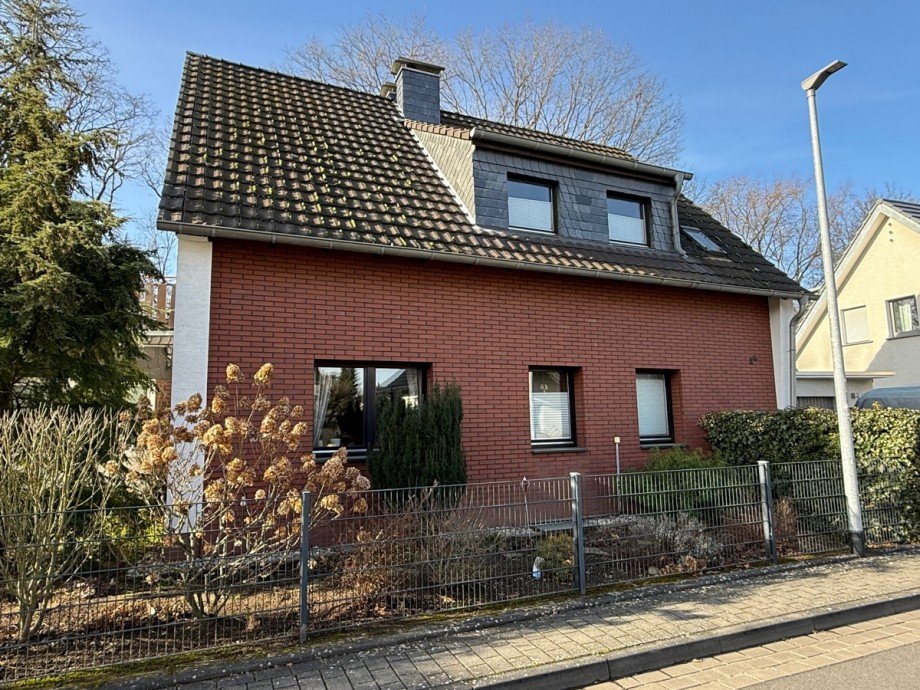 Hausansicht Einfamilienhaus Sankt Augustin