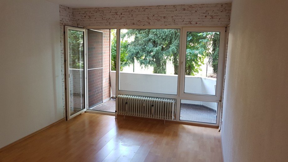 Wohnzimmer1 Erdgeschosswohnung Bonn