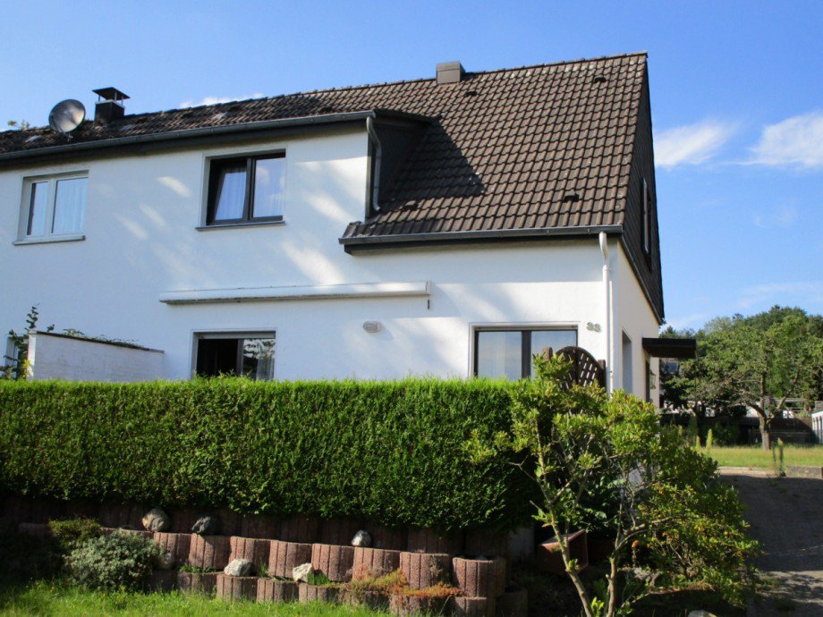 Ansicht Terrasse Doppelhaush�lfte Siegburg