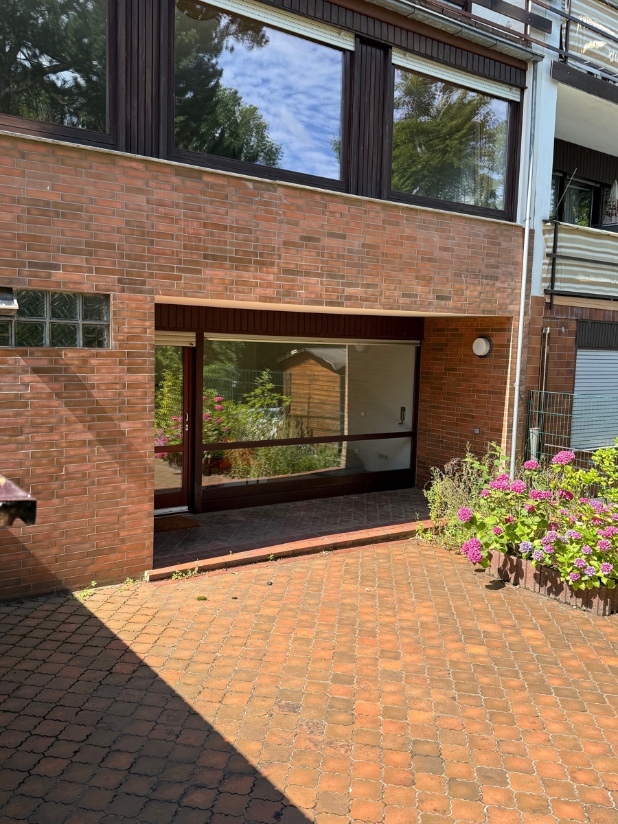 Ansicht gro�e Terrasse Reiheneckhaus Bonn