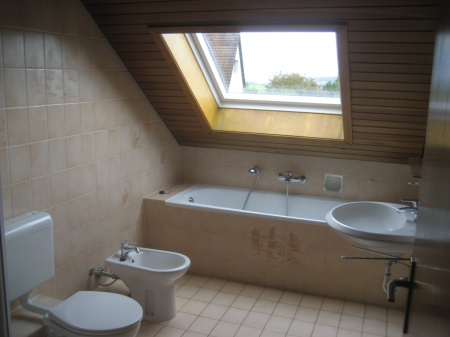 Ansicht Bad Dachgeschosswohnung K�nigswinter
