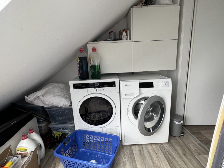 Waschmaschine DG Doppelhaush�lfte Pulheim / Geyen