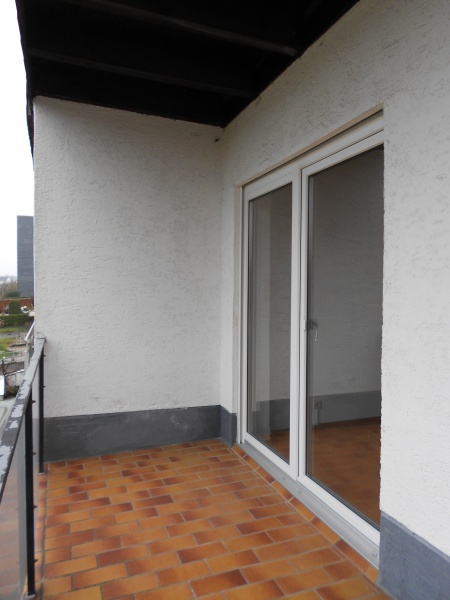 Balkon 1 Doppelhaush�lfte Ruppichteroth