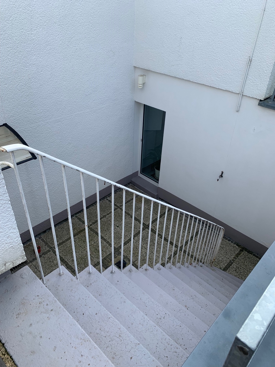 Au�entreppe vom Garten in das Atium Einfamilienhaus Wachtberg / Lie�em