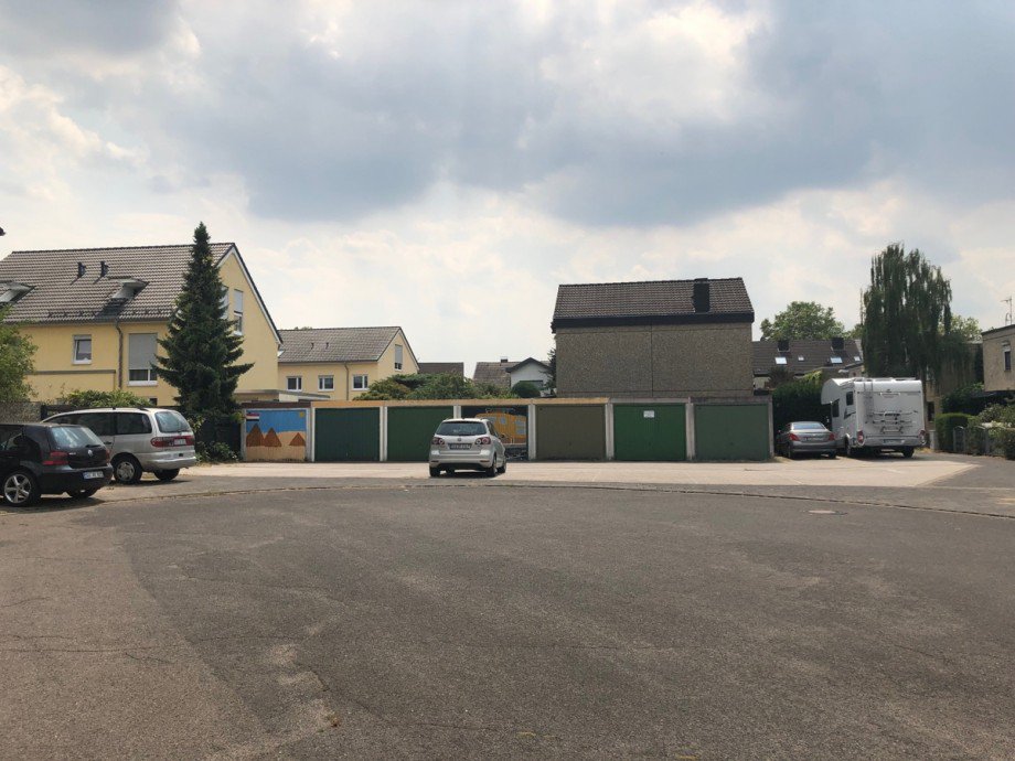 Umgebung / Garagen / Stellpl�tze Reihenhaus Sankt Augustin