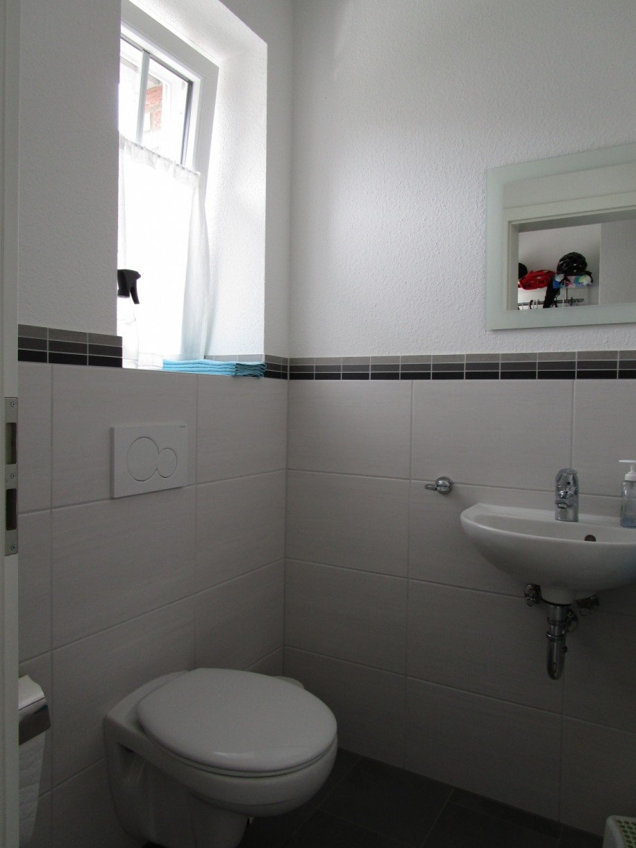G�ste-WC Doppelhaush�lfte K�nigswinter / Thomasberg