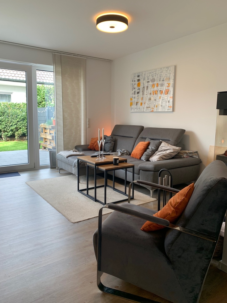 Ansicht Wohn,- Esszimmer Reihenendhaus Niederkassel