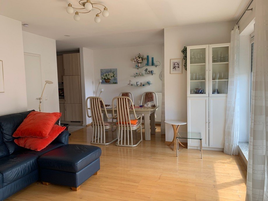 Wohn,- Esszimmer Etagenwohnung Bonn Beuel