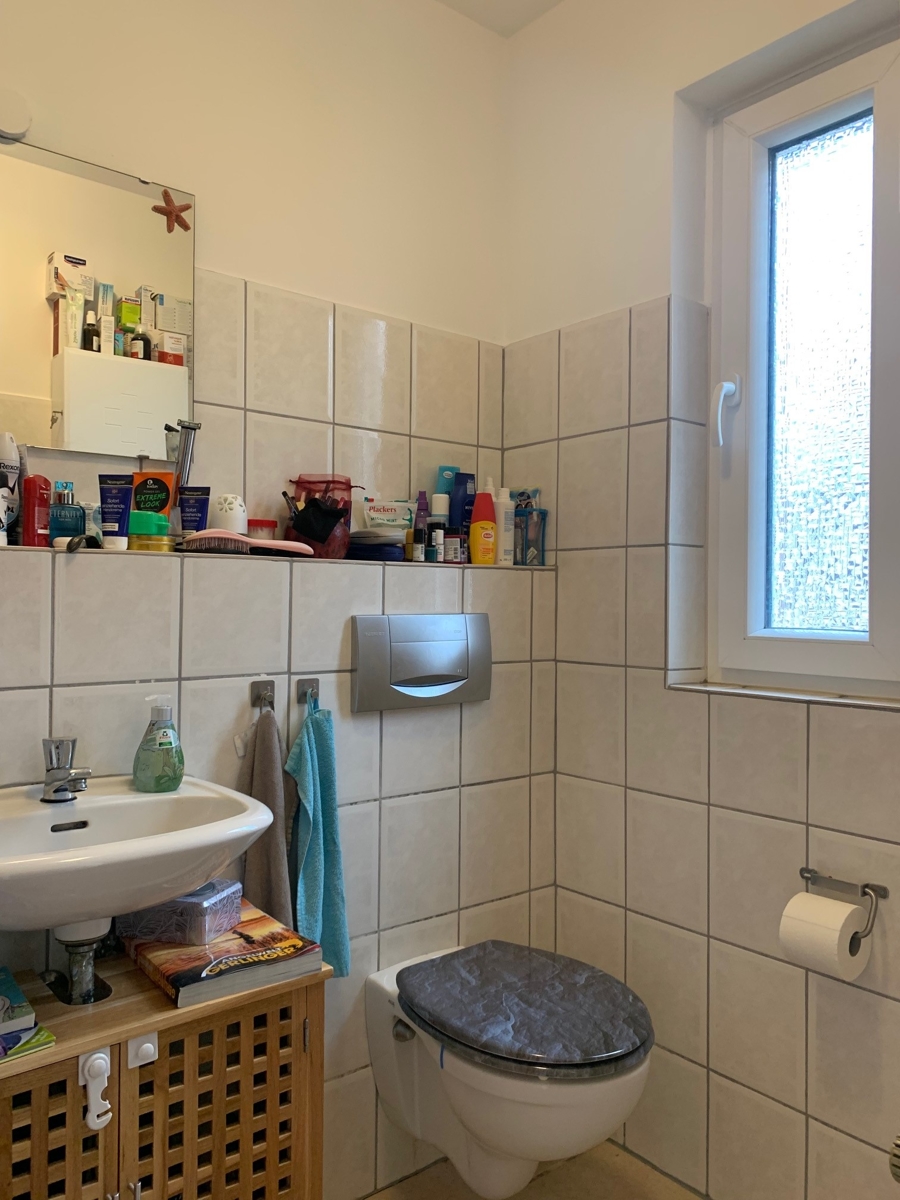 G�ste-WC Reihenhaus Sankt Augustin