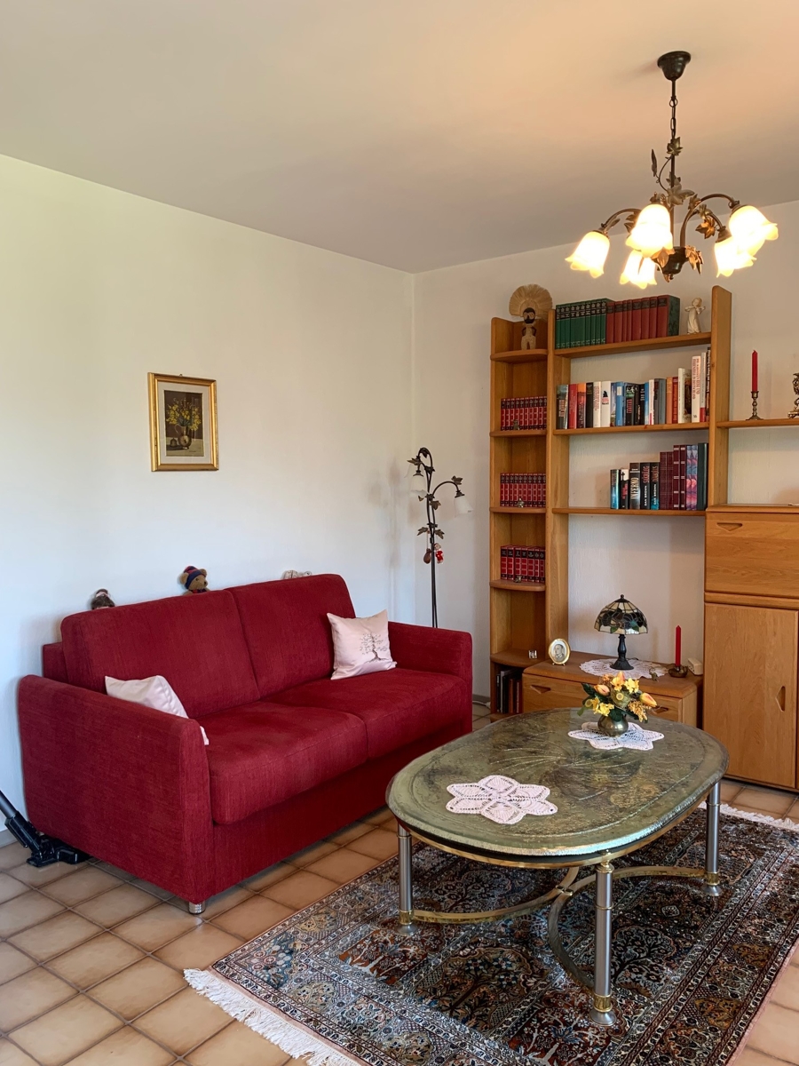 ger�umiges Zimmer, welches in 2 Zimmer geteilt werden kann Reiheneckhaus Sankt Augustin