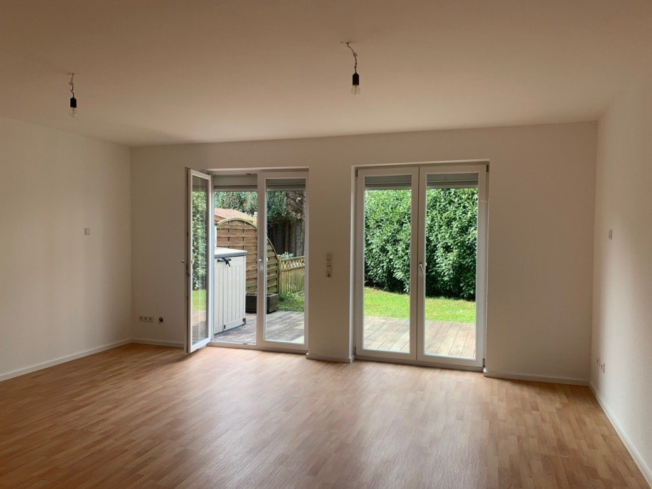 helles Wohn,- Esszimmer Reihenhaus Hennef