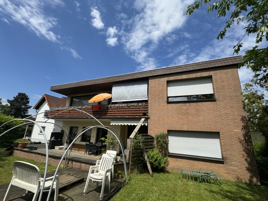 Vorderansicht Zweifamilienhaus R�srath