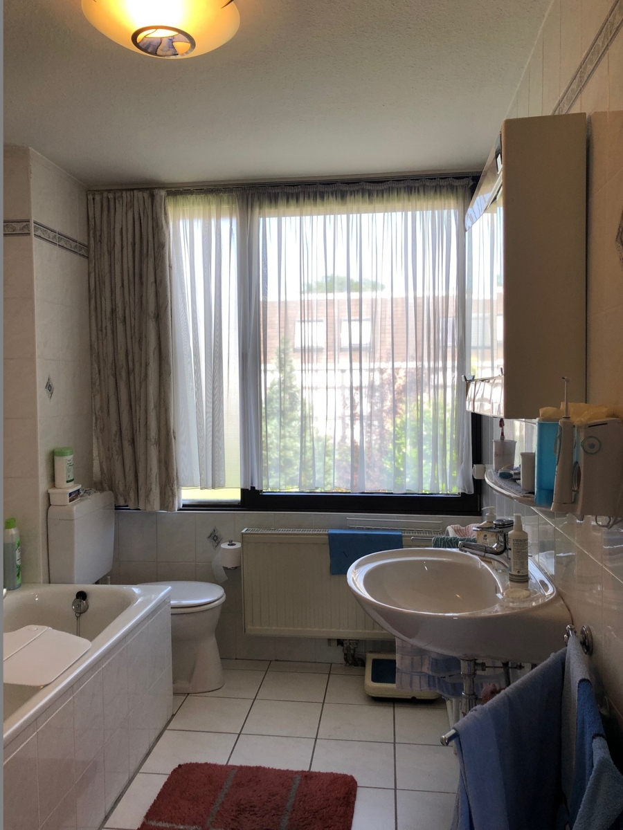 Bad / Dusche / WC Reiheneckhaus Sankt Augustin