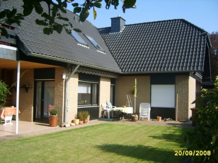 Geb�udeansicht 2 Sankt Augustin Villa SANKT AUGUSTIN HANGELAR Villa in super Lage, 190 m� Wfl. 8 Zimmer, Garten, Kamin, Garage ++Top++