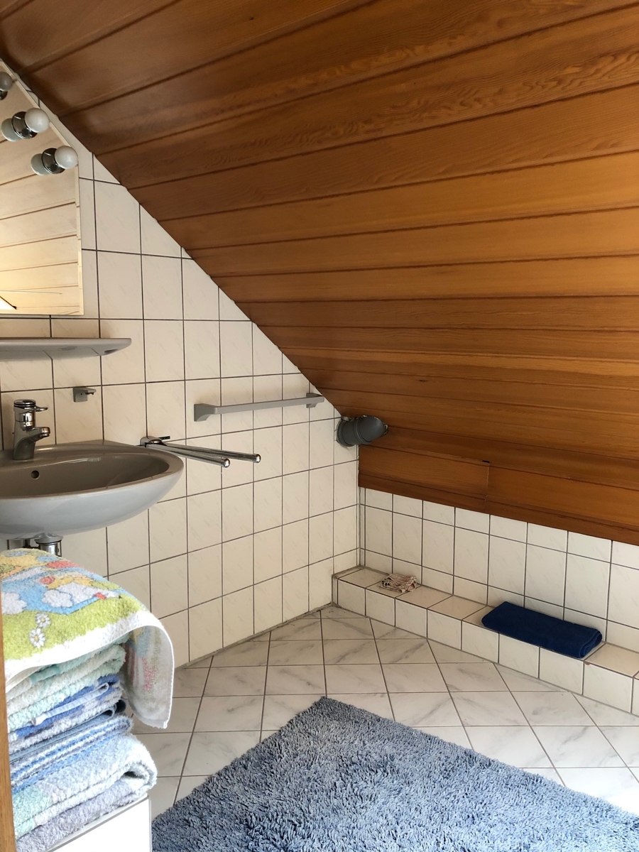 Dusche-WC im Dachgeschoss3574 Doppelhaush�lfte Sankt Augustin