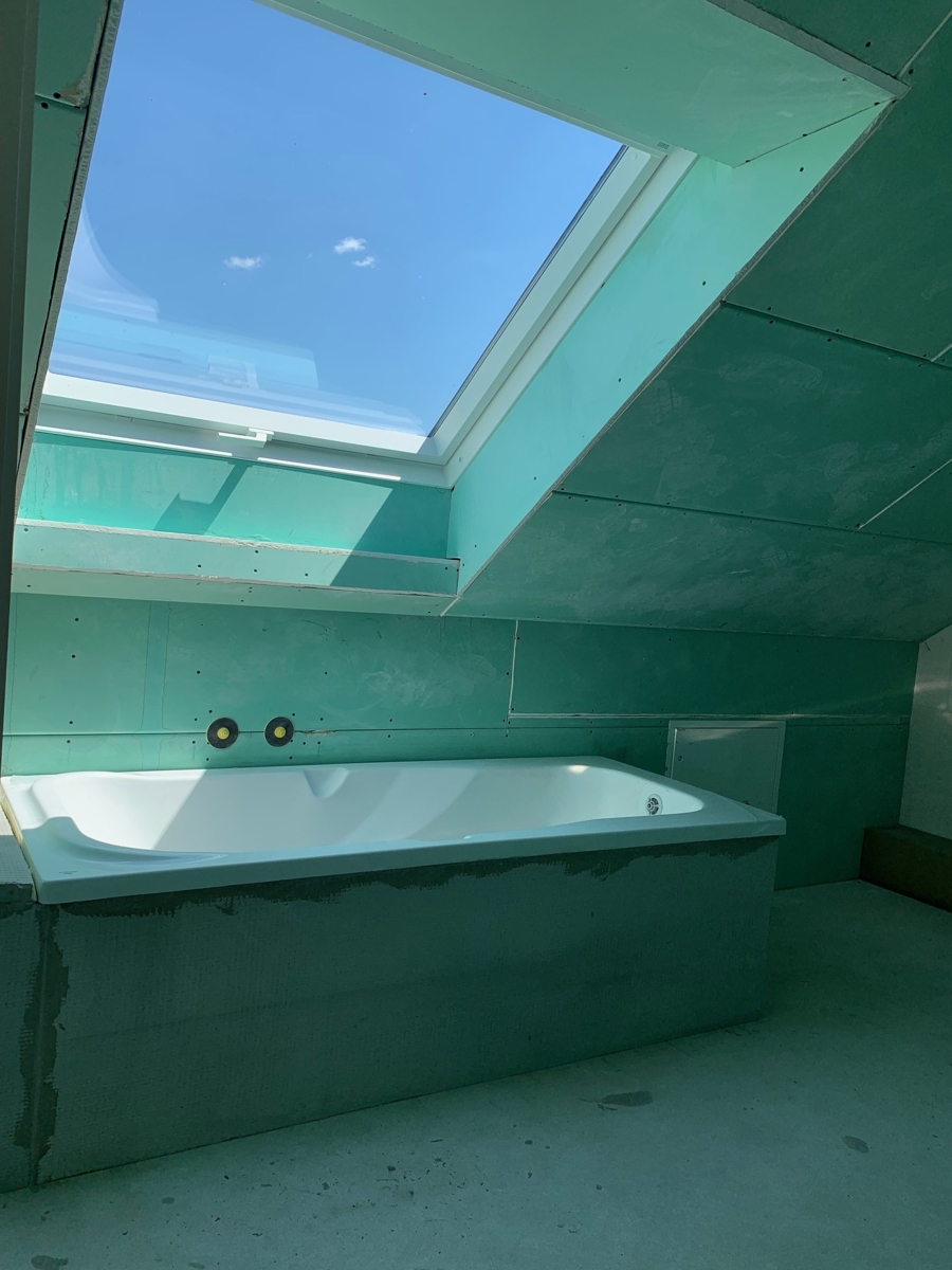 Bad im Dachgeschoss Doppelhaush�lfte Niederkassel