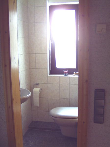 G�ste-WC Dachgeschosswohnung Sankt Augustin