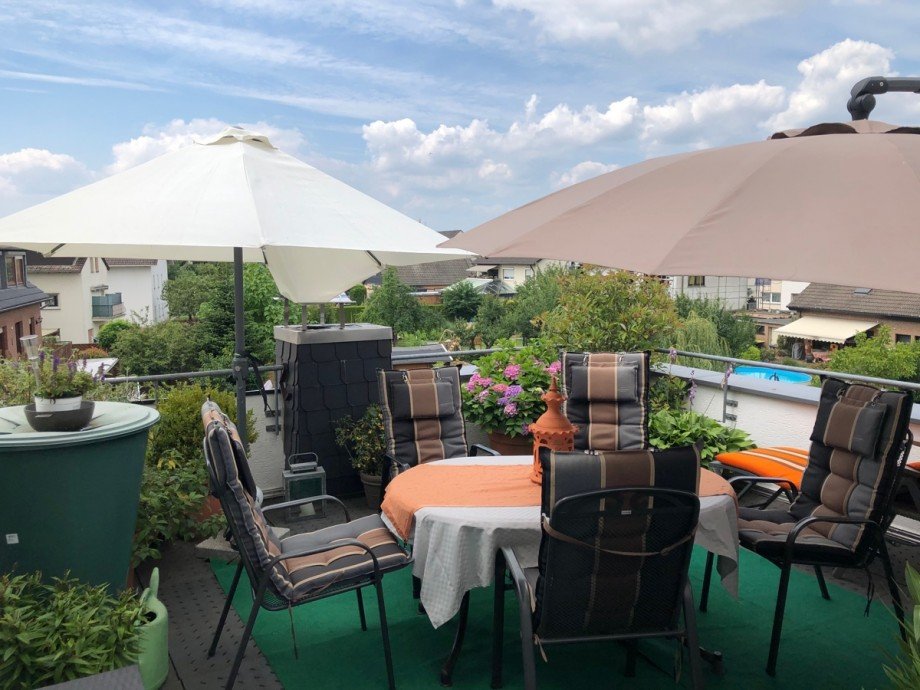 Ansicht gro�e Terrasse 1. OG rechts Einfamilienhaus Hennef (Sieg)