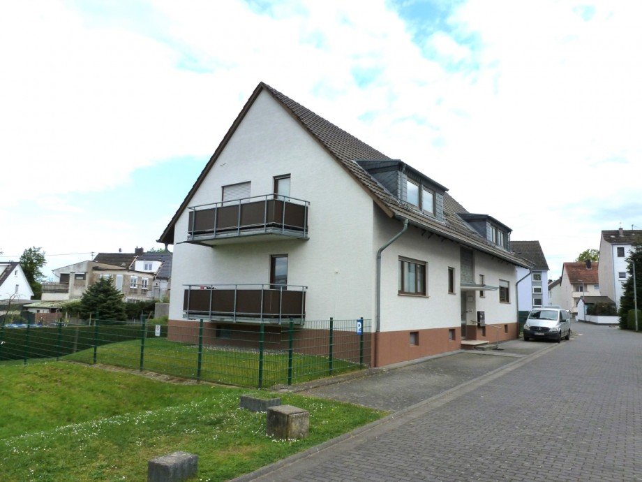 Strassenansicht Mehrfamilienhaus Sankt Augustin