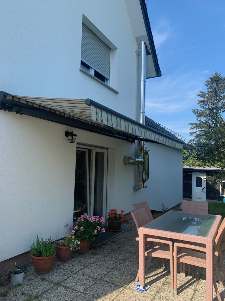 Seitenansicht Einfamilienhaus Buchholz (Westerwald) / K�lsch-B�llesbach