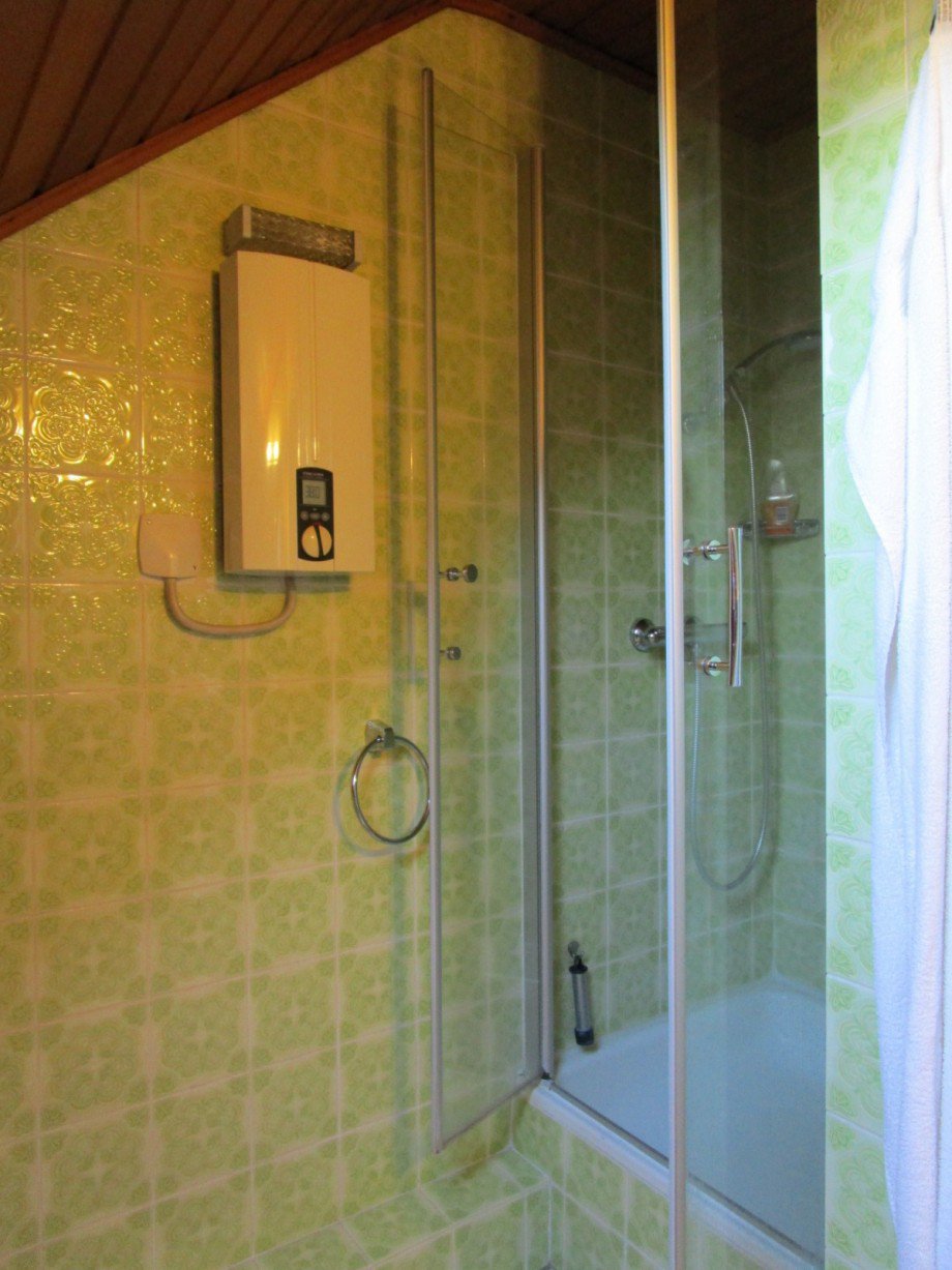 Dusche-WC im Dachgeschoss Doppelhaush�lfte Sankt Augustin