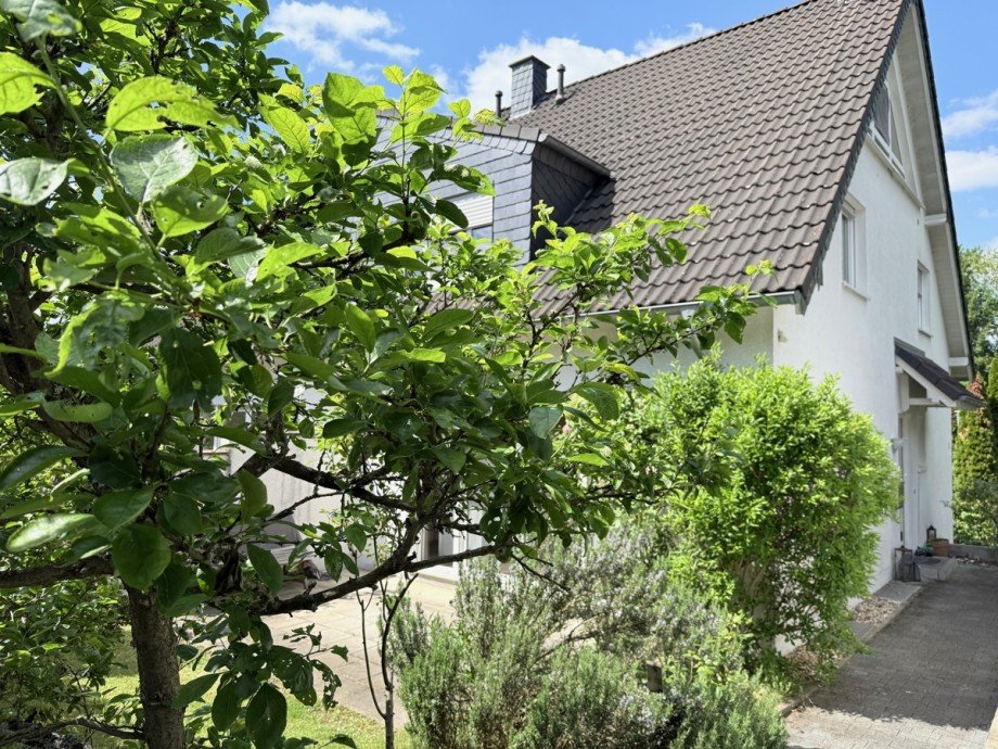 . Doppelhaush�lfte Sankt Augustin