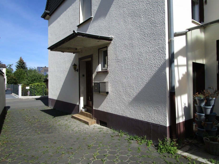 Ansicht Eingangsbereich Zweifamilienhaus Troisdorf