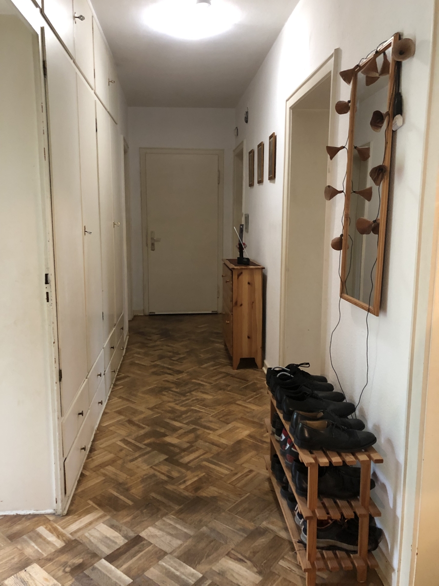 Flur im EG Zweifamilienhaus Sankt Augustin