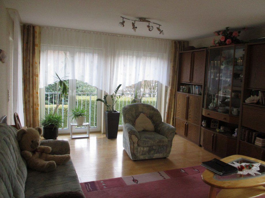 Wohnzimmer Etagenwohnung Bergneustadt / Wiedenest