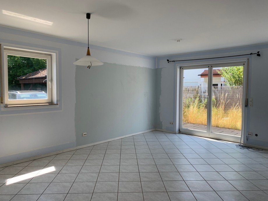 Wohn,- Esszimmer Doppelhaush�lfte Niederkassel