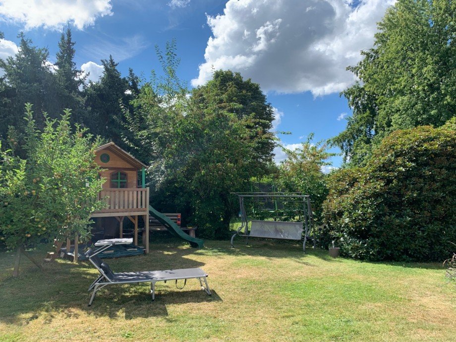R�ckansicht mit Garten Einfamilienhaus Sankt Augustin