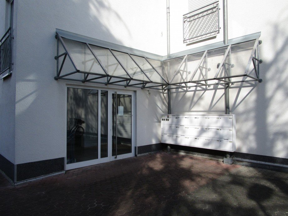 Eingangsbereich Etagenwohnung Sankt Augustin / Niederpleis