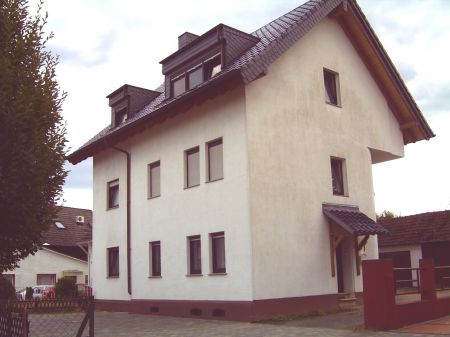 Objektansicht Sankt Augustin - Buisdorf Dachgeschosswohnung Sankt Augustin, sehr sch�ne 3-Zimmer ETW, EIN TRAUM AUS HOLZ, ca. 88 m� Wfl.