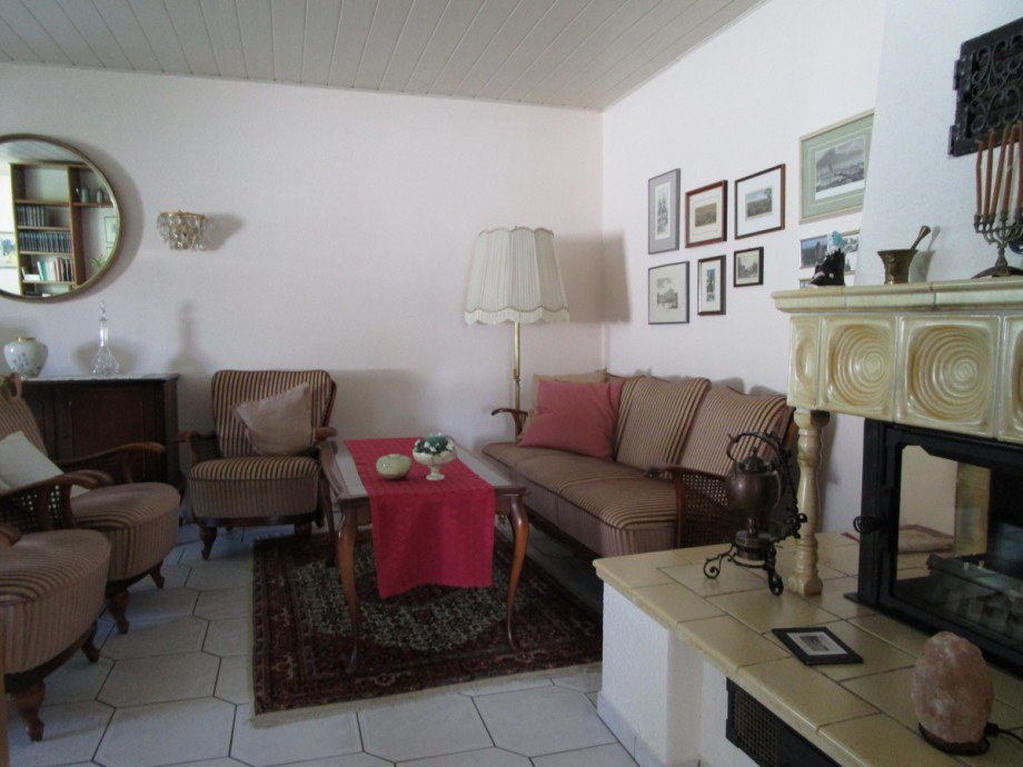 Wohnbereich mit Kamin Bungalow Sankt Augustin / Hangelar