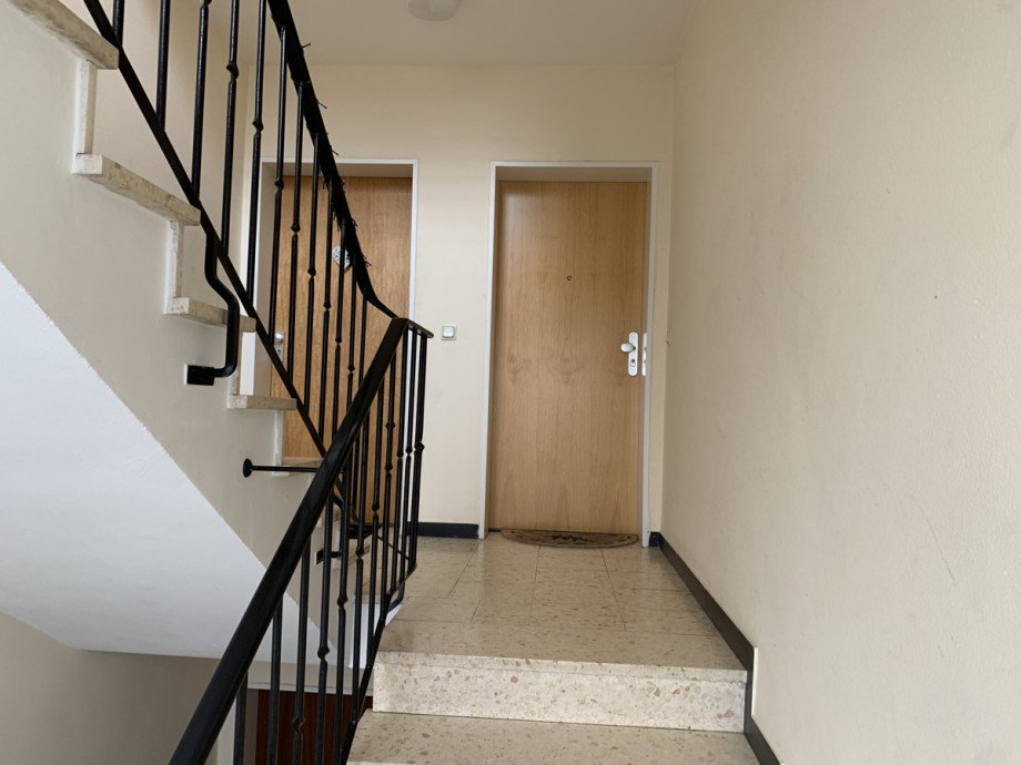 Hausflur / Treppenhaus Etagenwohnung Siegburg