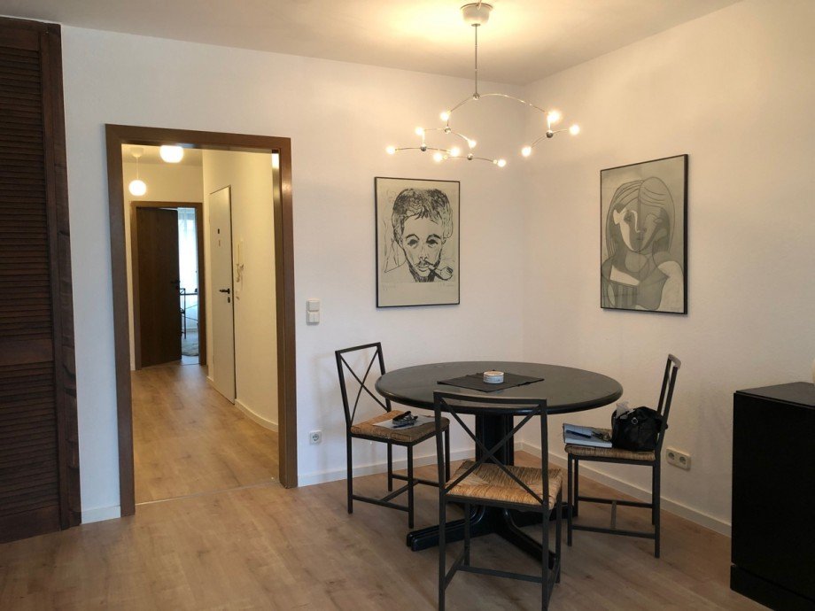 Wohn,- Esszimmer Etagenwohnung Sankt Augustin