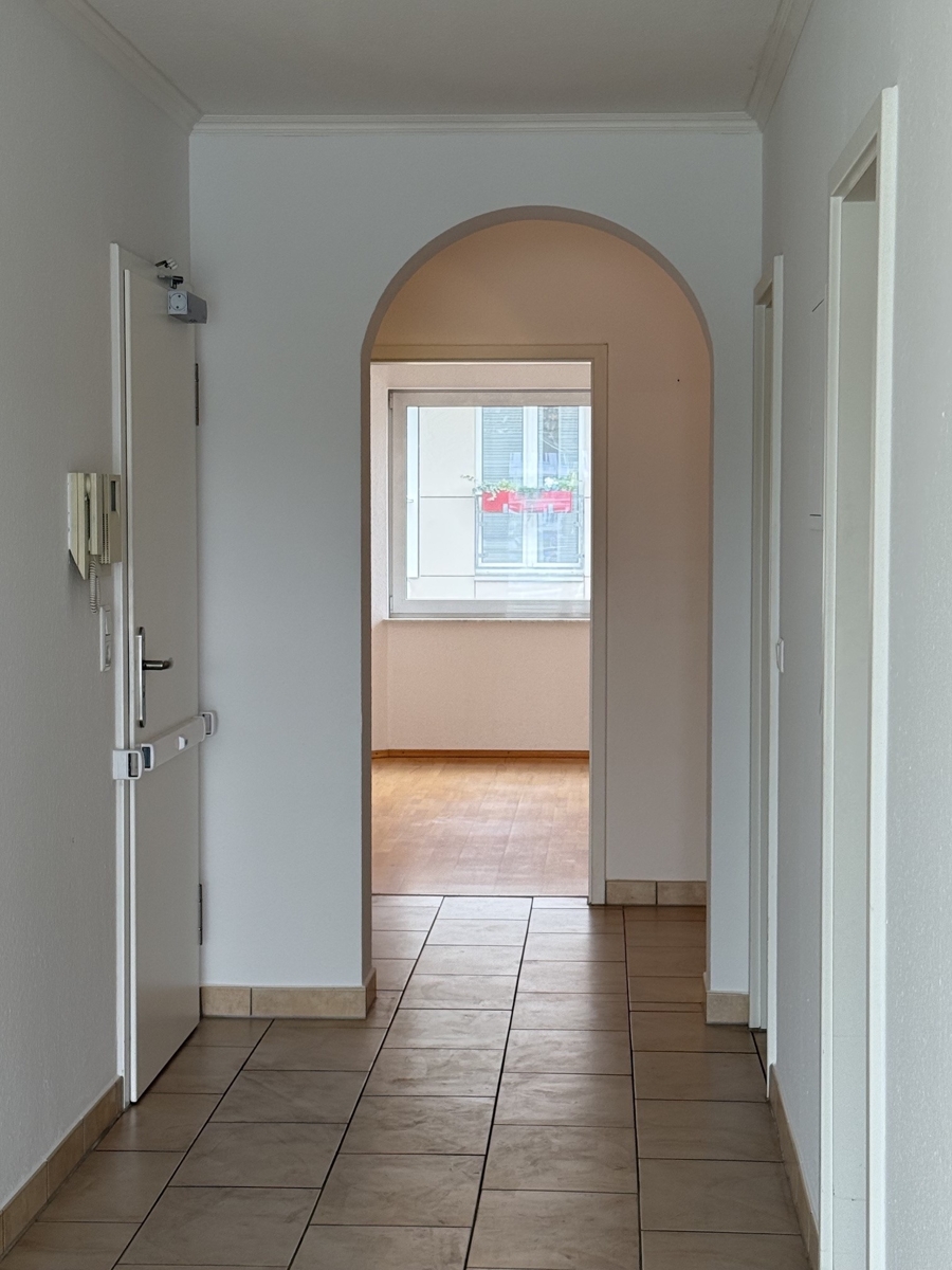 - Etagenwohnung Bonn