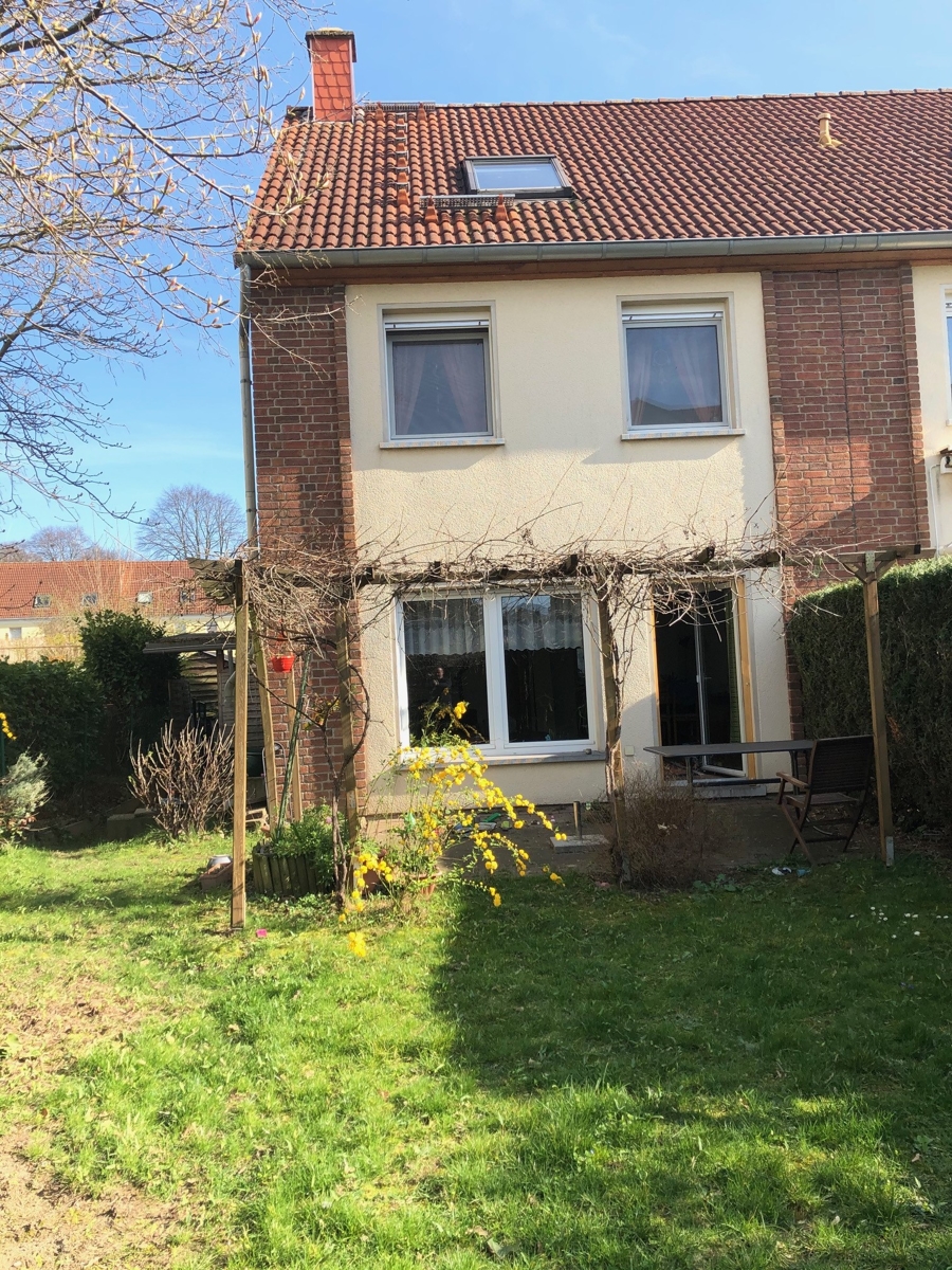 R�ckansicht Einfamilienhaus Wesseling