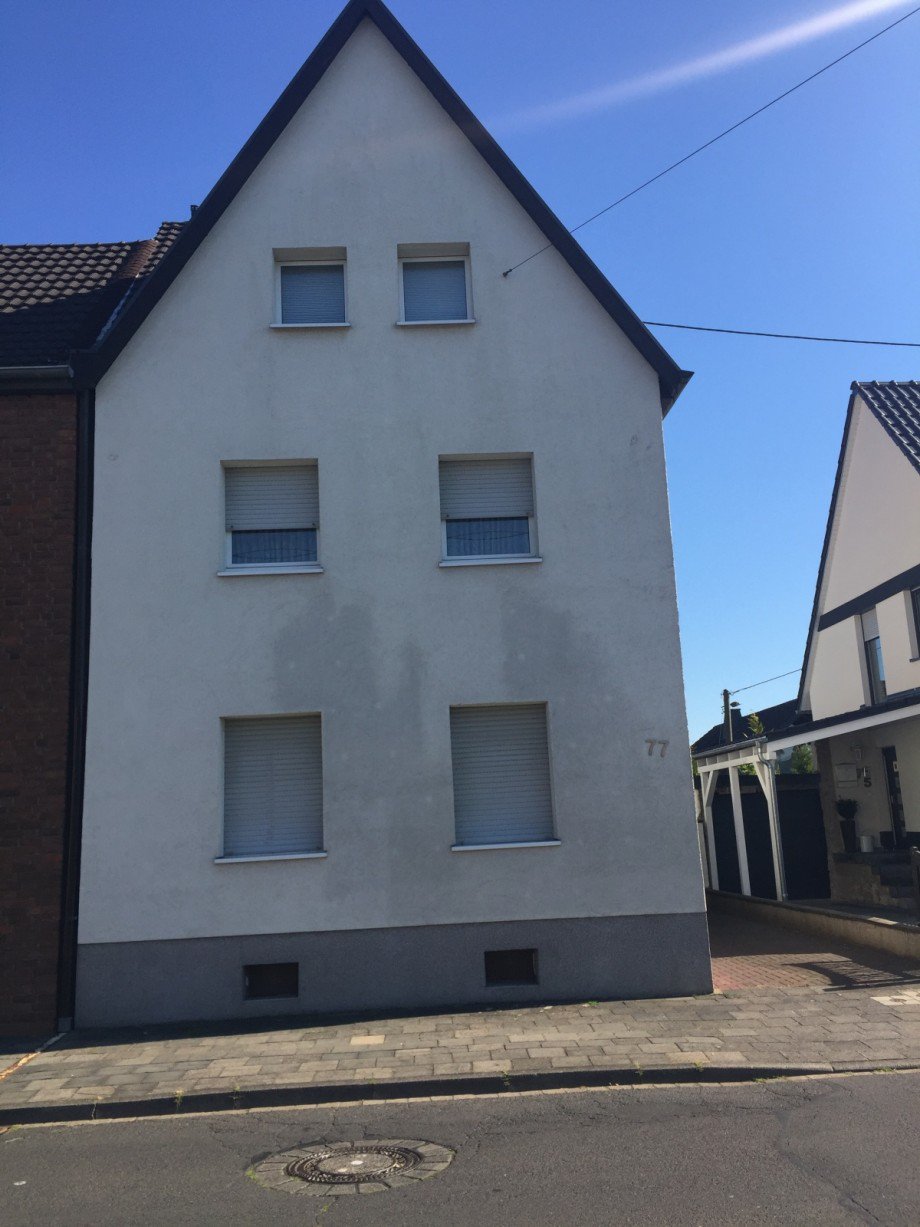 Vorderansicht Doppelhaush�lfte Sankt Augustin