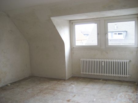 Wohzimmer Ansicht 1 Dachgeschosswohnung Troisdorf