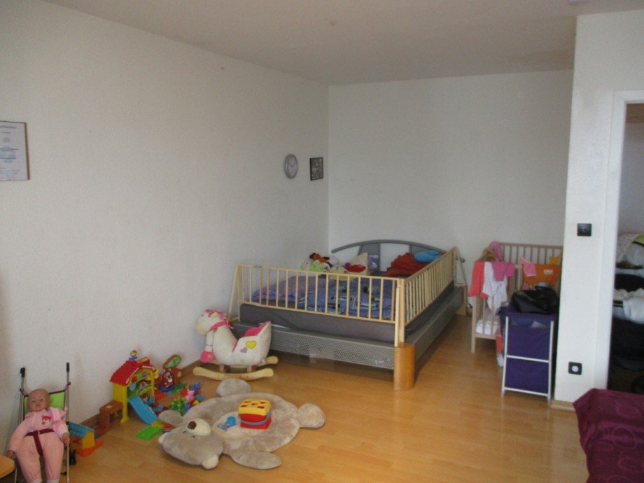 Wohn-/Schlafraum (2) Etagenwohnung Sankt Augustin