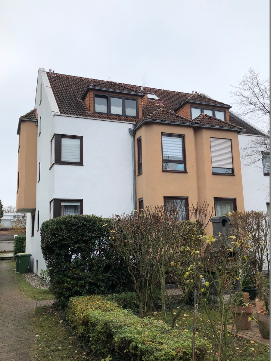 Hausansicht Etagenwohnung Sankt Augustin